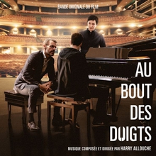 AU BOUT DES DOIGTS