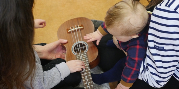 Ateliers musicaux parent-bébé.JPG