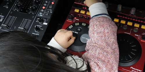 Djing stage 3.jpg