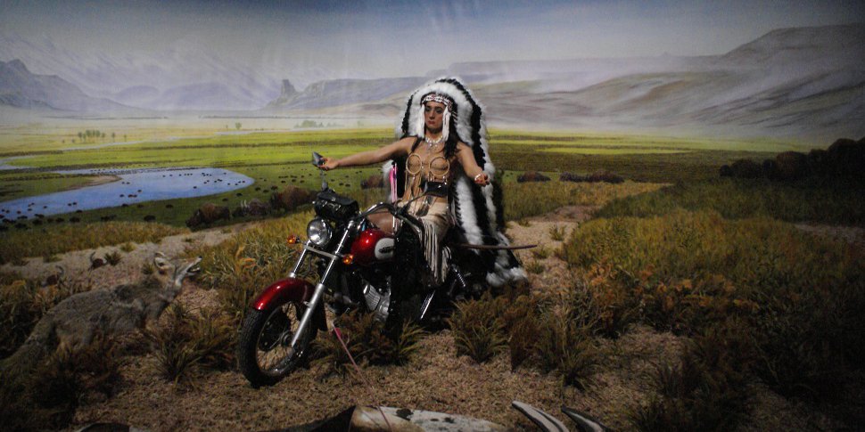 Kent Monkman - diorama au Palais de Tokyo
