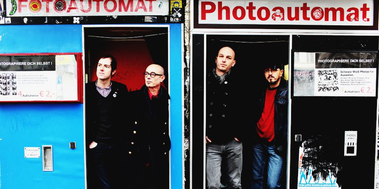 Marc Morgan et son groupe à Berlin en 2011 - photo Hannes Bieger