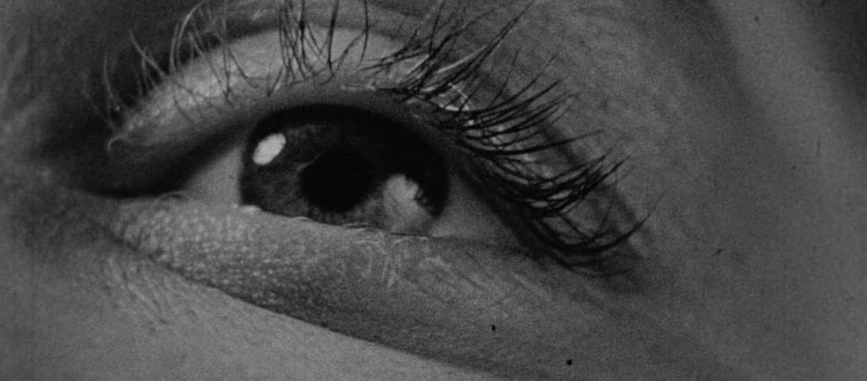 Meshes_of_the_afternoon_Maya_Deren2.jpg