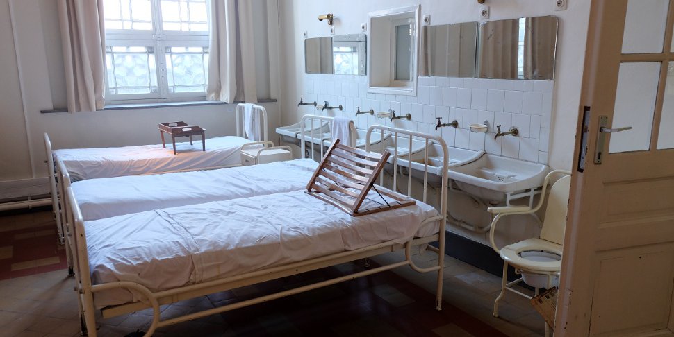 Musée Dr. Guislain - expo permanente - histoire de la psychiatrie