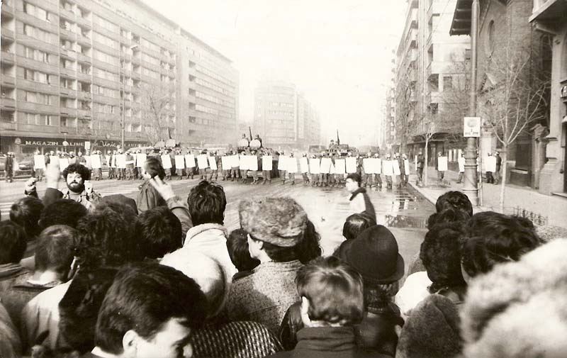 Revolutia_Bucuresti_1989_000.JPG