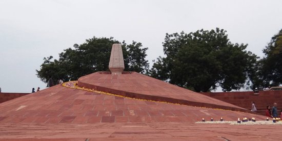 Auroville - Urne 2