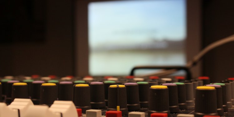 Stage d’été : Création audio-visuelle
