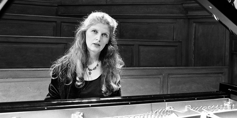 thérèse-malengreau---piano-noir-et-blanc